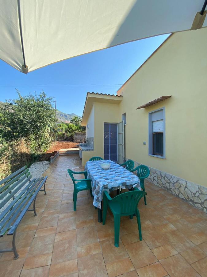 Villa L'Orizzonte Di Calabianca Кастелламмаре-дель-Голфо Экстерьер фото